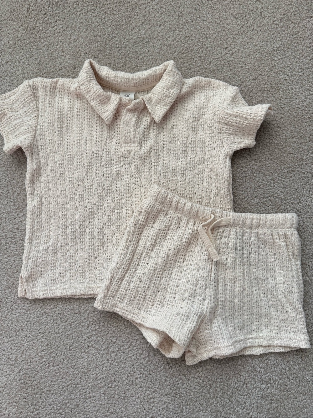H&M Cream Knit Polo Top & Drawstring Shorts Set
